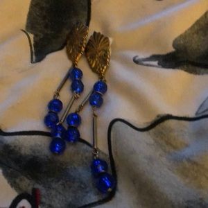 VNT gold tone dark blue beads